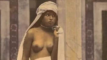 play ليلة في حريم مغاربي للورد جورج هربرت ، الفصل الأول