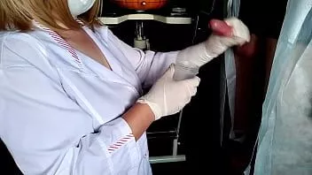 play Enfermeira gostosa e gordinha me pediu para não gozar mais