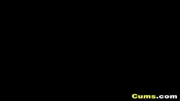 play الساخنة في سن المراهقة يصفع الحمار ولعبها حفرة لها