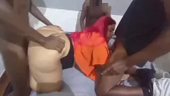 play Amatir pirang memenuhi keinginan paling gelap di pesta swinger