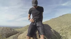Jouer Rencontre de pisse publique dans les grands espaces - shorts imbibés de cum