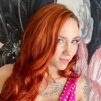 Bintang porno Nova Sky