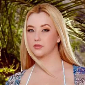Pornostar Samantha Rone